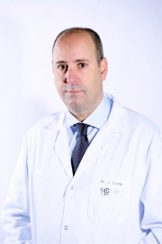 Dr Javier Cortés