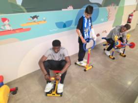 mini gimnasio jugadores málagacf