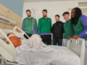 visita jugadores unicaja baloncesto