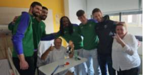 visita jugadores unicaja baloncesto adulto