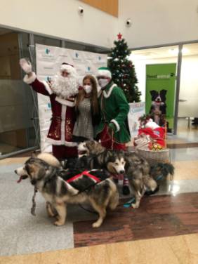 Visita de Papá Noel al Hospital Quirónsalud Málaga 5