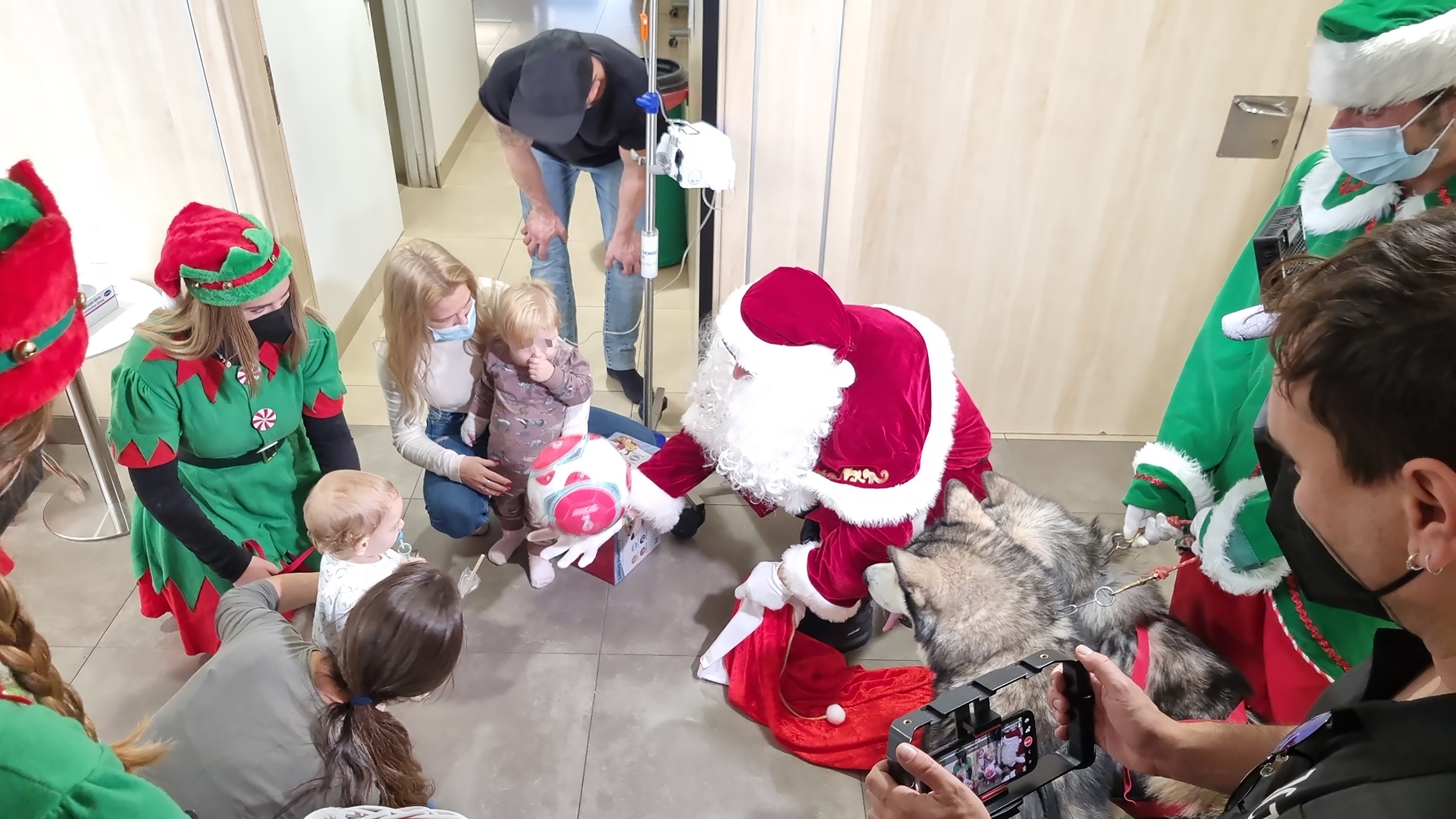 visita papa noel quironsalud malaga niños