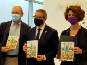 FOTO1.-Agenda-de-la-Comunicacion-de-Malaga-2021-scaled