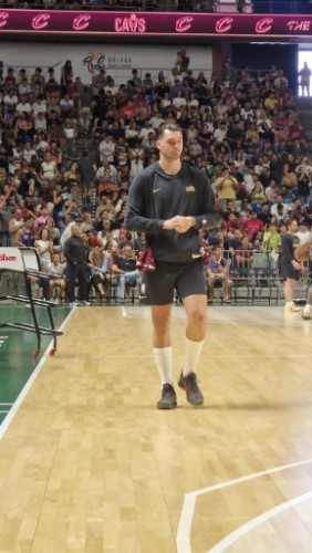 Cleveland Cavaliers Mario Hezonja