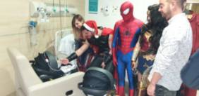 Visita Superheroes Quirónsalud Málaga 1
