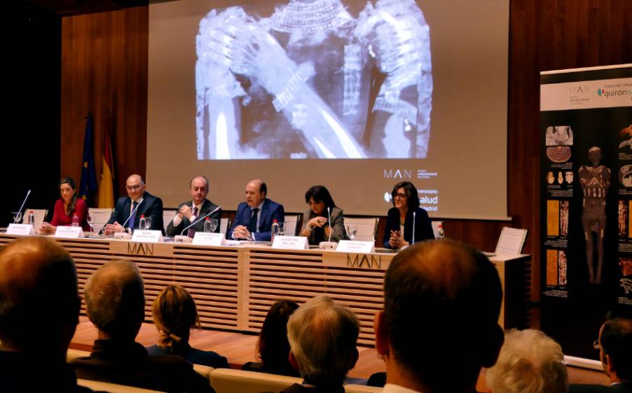 presentacion_libro_momias1