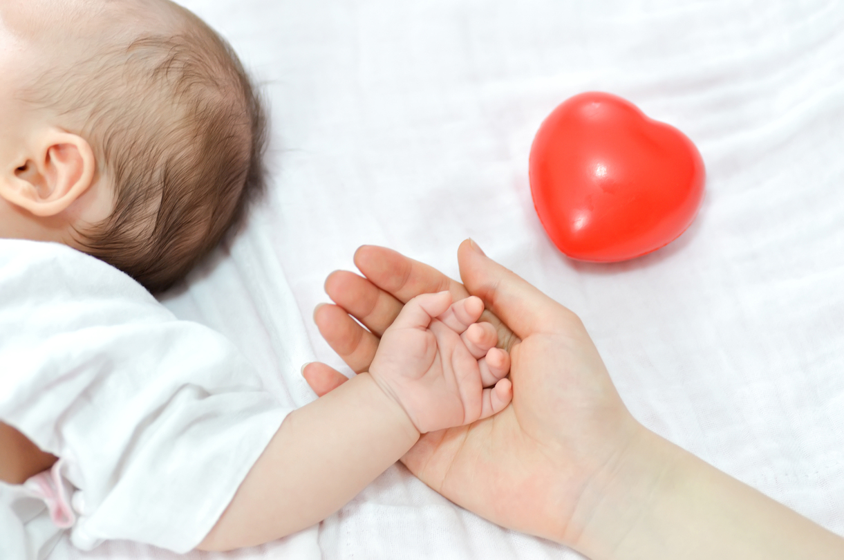 holding-hands (1)