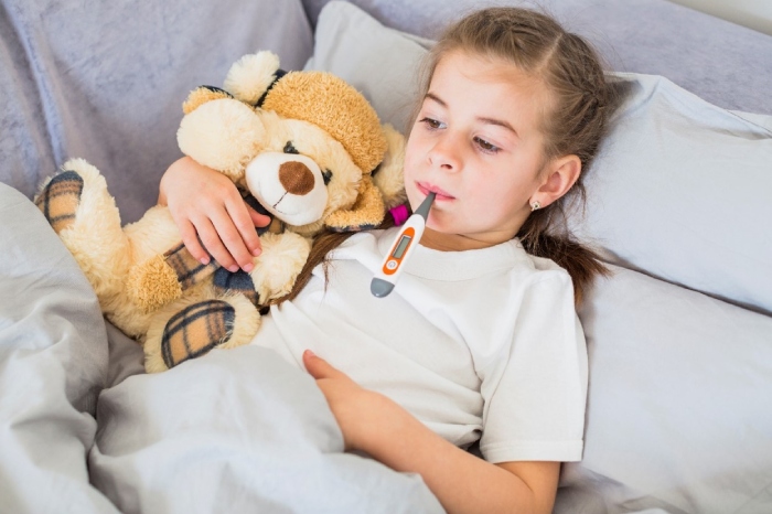Mi hijo tiene fiebre cuándo debo acudir a urgencias