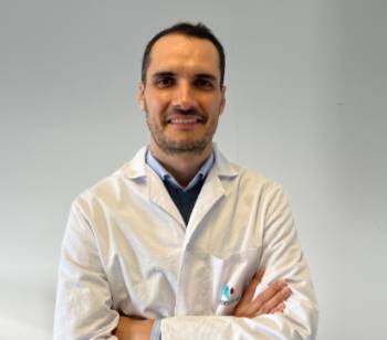 El doctor José Neila, dermatologo de Quironsalud Sagrado Corazon