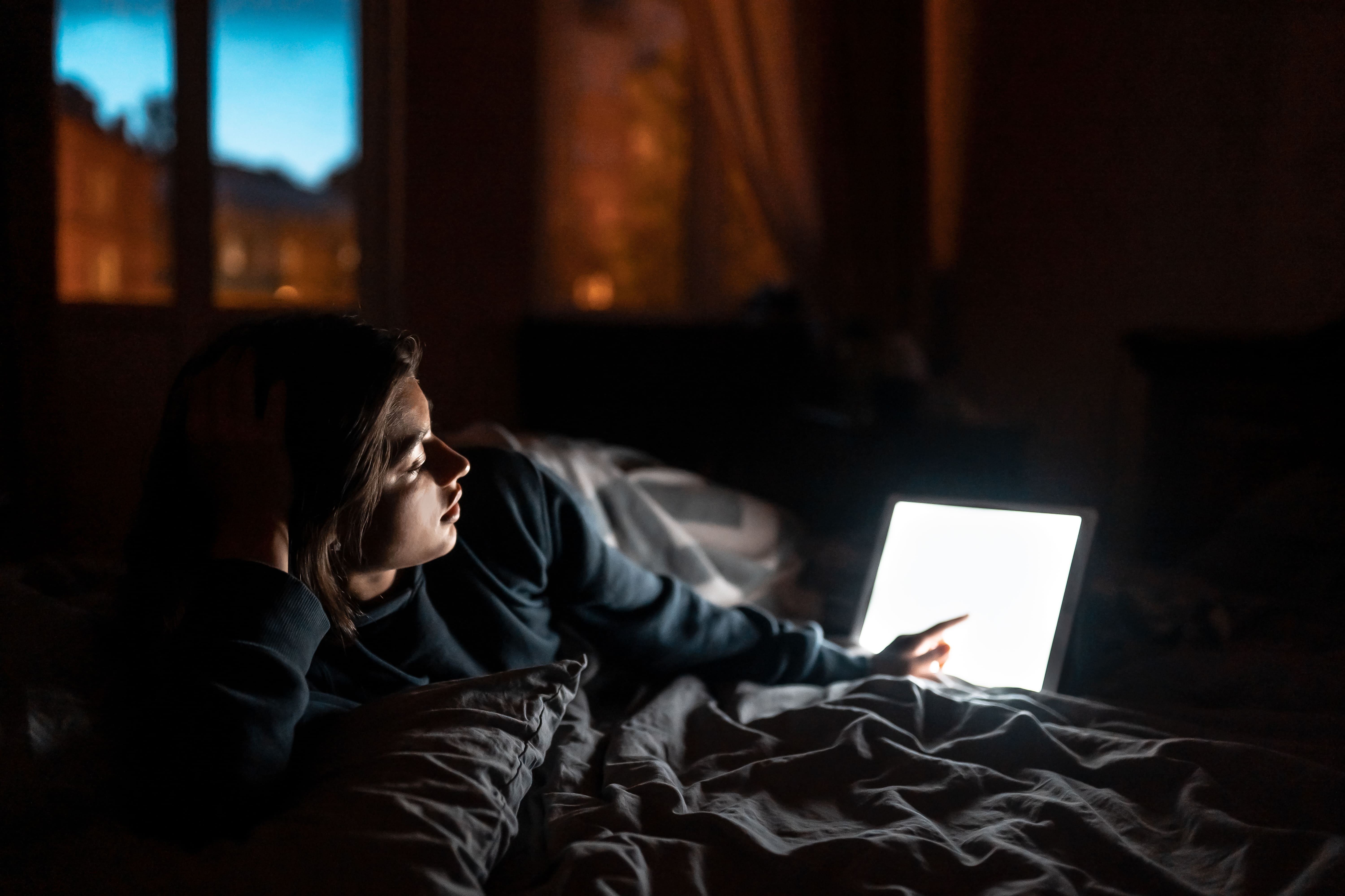 close-up-view-woman-s-hands-hold-tablet-with-empty-screen (1)