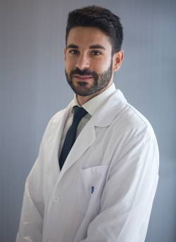 thumb_ALBERTO ALIAGA0.56618301378297991758725279156974658