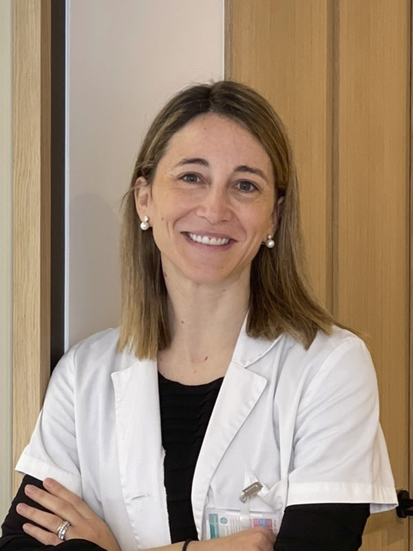 dra-mireia-guerrero-endocrino-barcelona-custom-