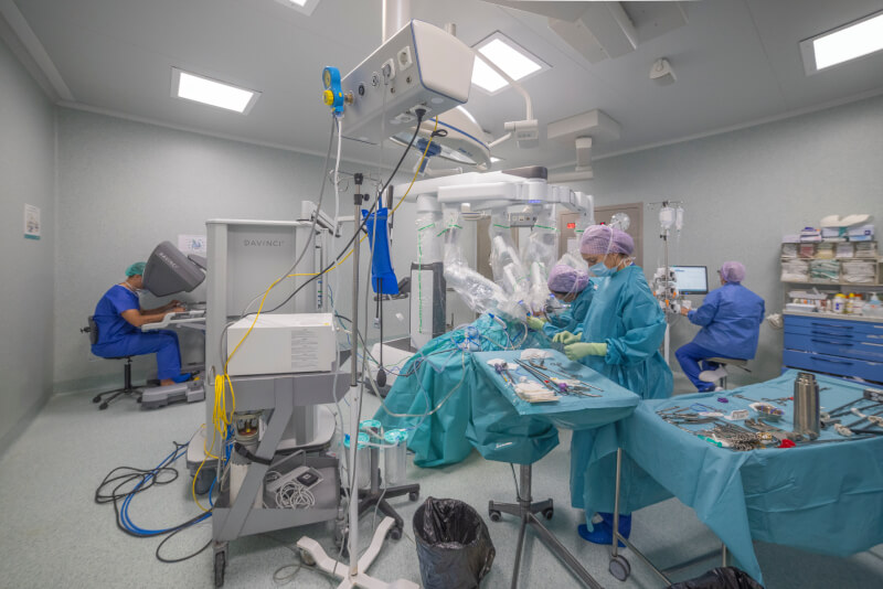 Cirugia robotica Quironsalud Barcelona