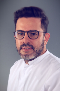 Dr leon