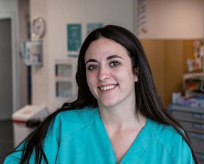 Carla Isanta Enfermera Hospital Quirónsalud Barcelona