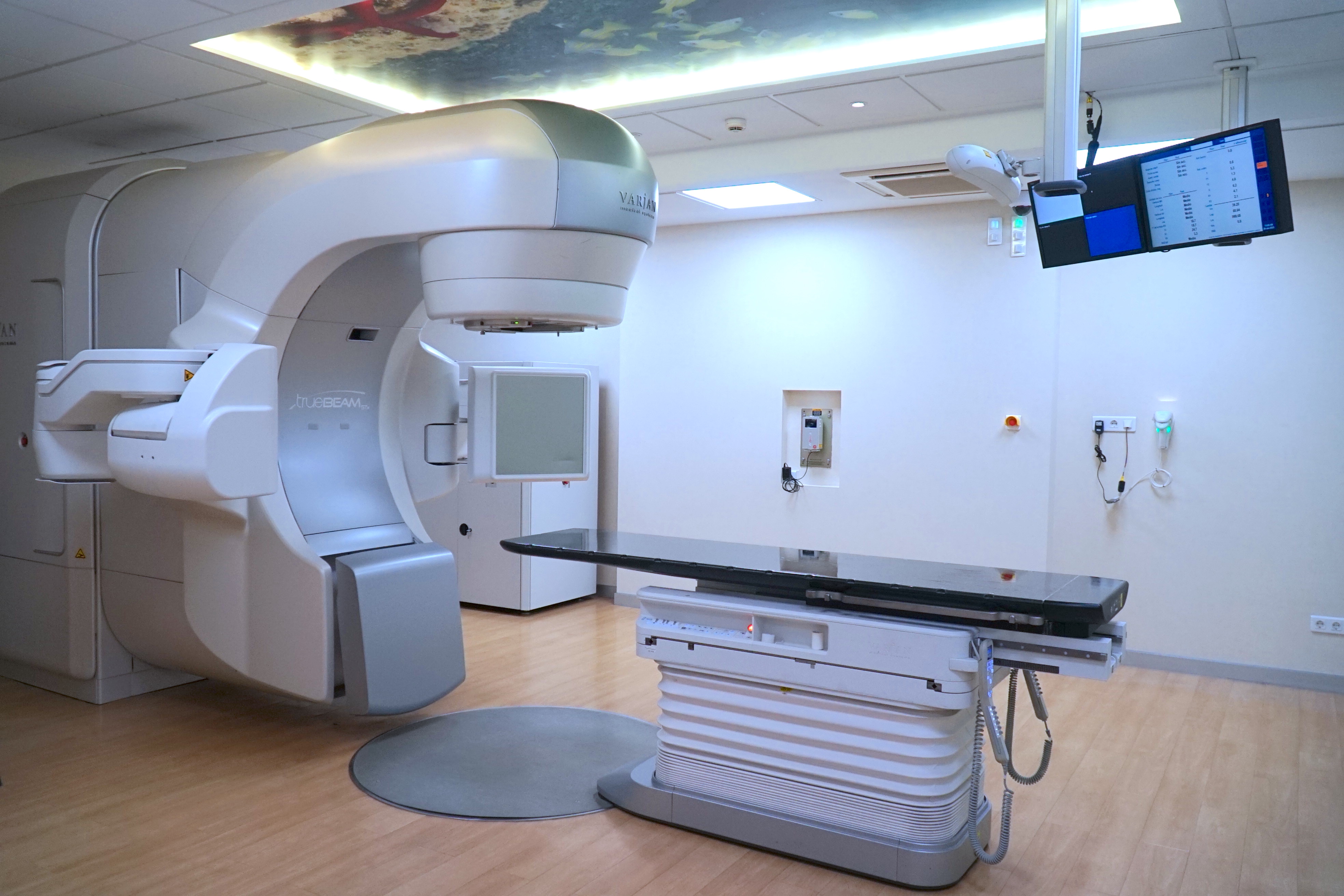 Foto Acelerador_Radioterapia 2023