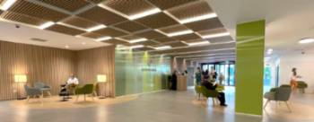 Hall entrada Hospital La Luz