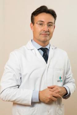 Dr. Martín Reyes