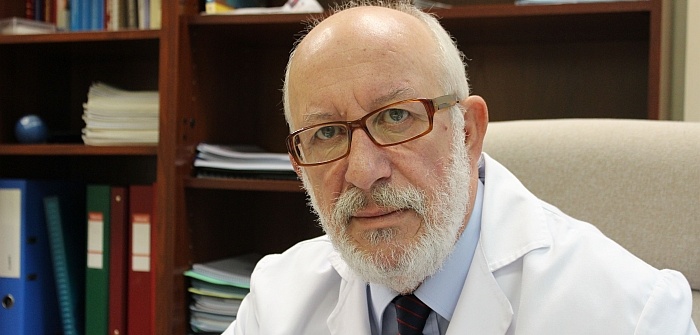 El doctor Joaquín Martínez Hernández