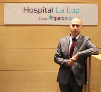 Fernando de Felipe, Ingeniero Técnico Industrial, lleva 14 años en el Hospital La Luz como director de Mantenimiento y Electromedicina.