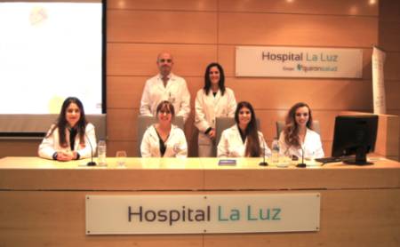 Silvia Fernández, Tania Hernández, Andrea Tello, Cristina Ortega. Dr. Ignacio Maestre y María San José