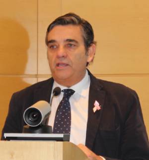 Dr. Manuel Albi