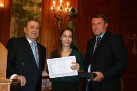 Foto premiada con ambos