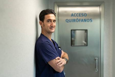 Dr. Juan Benezet