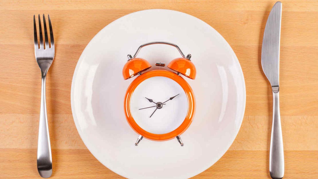 hay que cuidar los horarios de comida en TCA