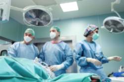 Equipo de Cirugía de la Obesidad en quirófano