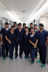 Dr. Medel, Equipo Cirugía en directo Congreso The Oculoplastics