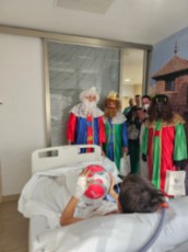 visita reyes niño hospitalizado quironsalud málaga