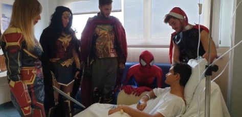 Visita Superheroes Quirónsalud Málaga 16