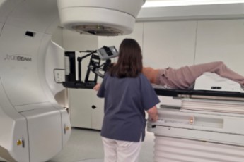 Cáncer Mama Inspiración Profunda Mantenida 2