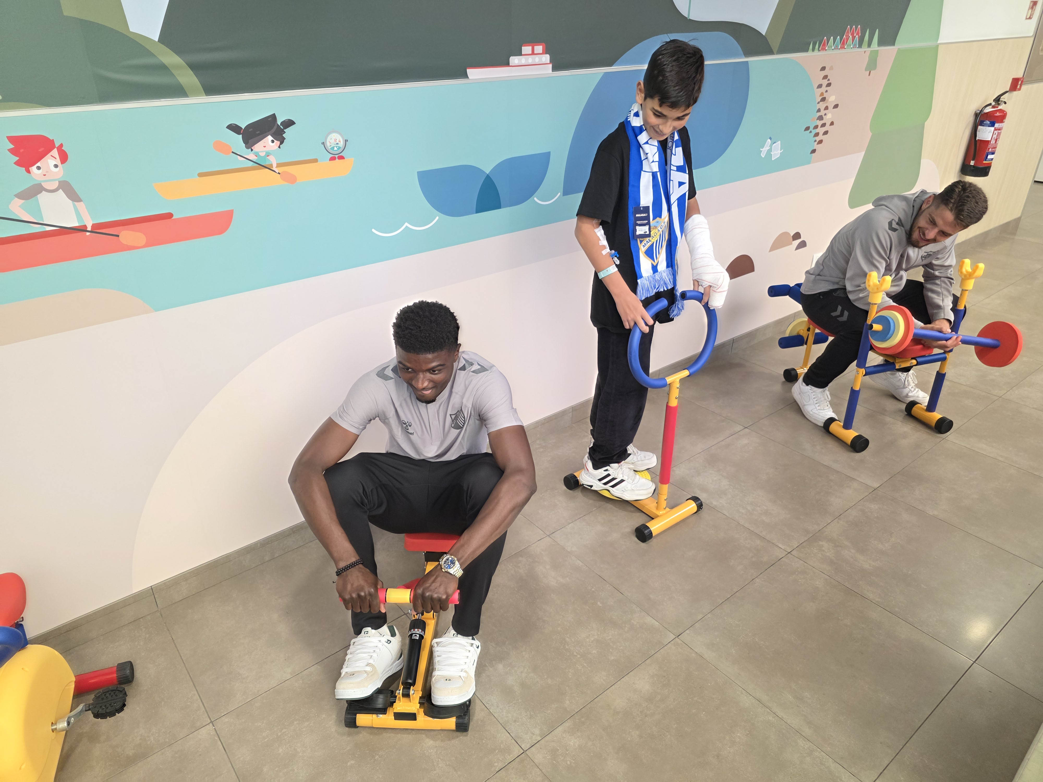mini gimnasio jugadores málagacf