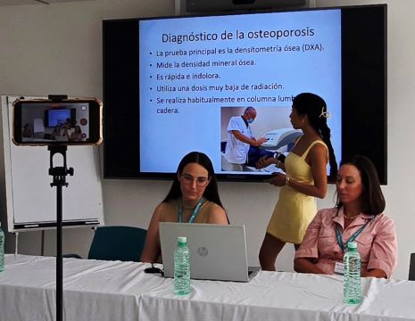 465 Aulas de Salud-Osteoporosis-Quirónsalud-Marbella Cynthia León