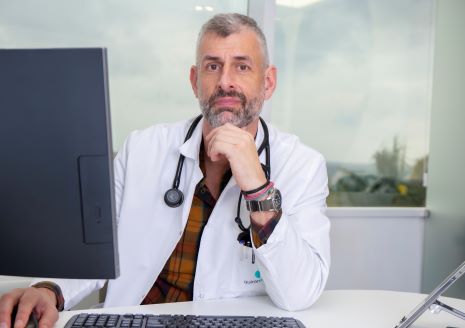 465 JAVIER MORENO IZARRA - Jefe de Servicio de Medicina Interna