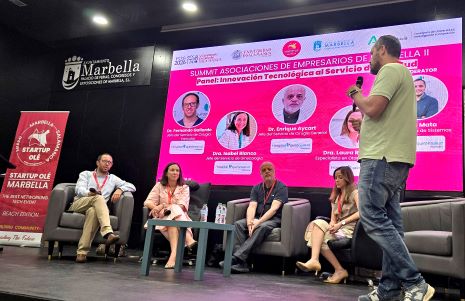465 Startup-ole marbella-mesa-redonda-quirónsalud4