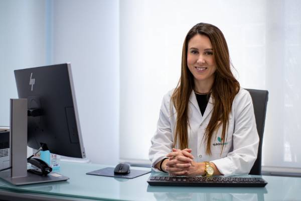 natalia_cardenas_medicina_estetica_consulta
