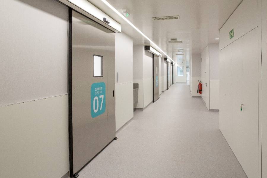 Boxes Uci Hospital El Pilar
