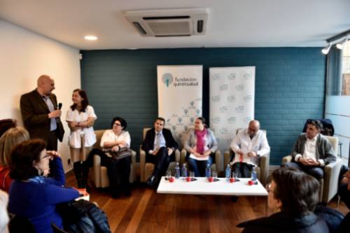 Mesa rendoda prevención. Hospital El Pilar