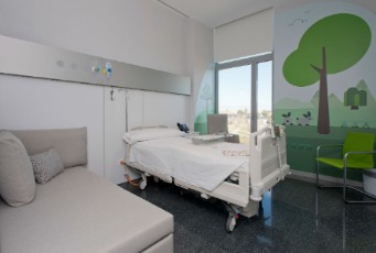 Hospital Universitario Quirónsalud Pozuelo. Habitación pediatría