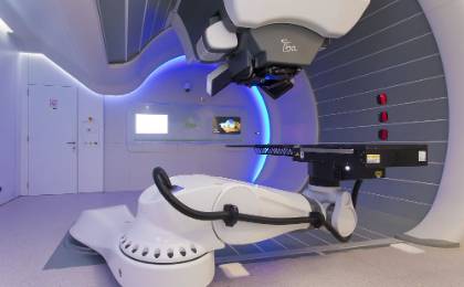 Sala de tratamiento del Centro de Protonterapia Quirónsalud