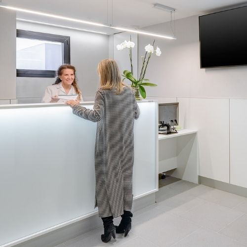 Centro Médico Maso Recepción Consulta Ruber Internacional