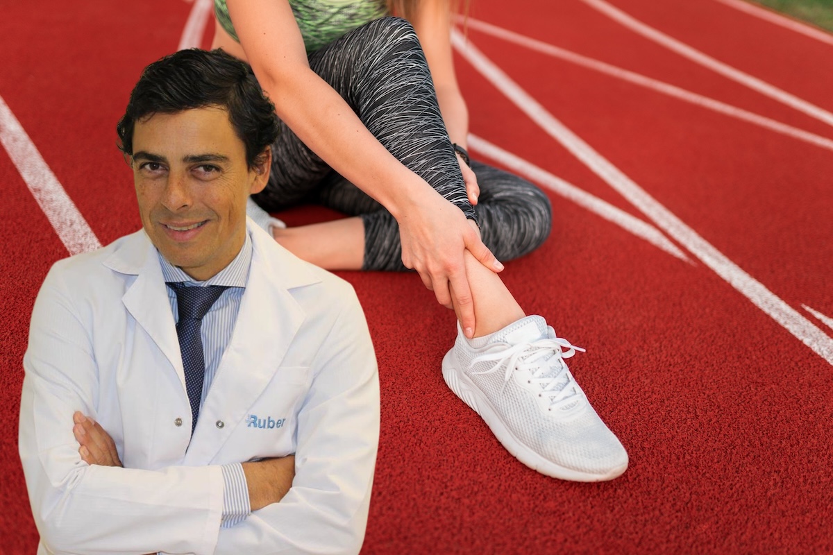 sports-girl-injured-her-ankle-and-holding-her-leg-2024-10-20-11-03-41-utc
