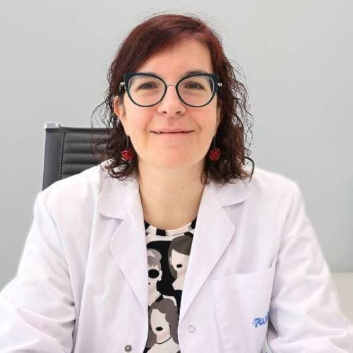 Dra Laura Lillo especialist en sueño habla de dormir y calor verano