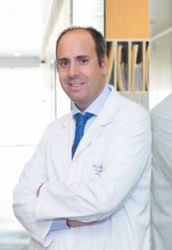 Dr. Javier Cortés