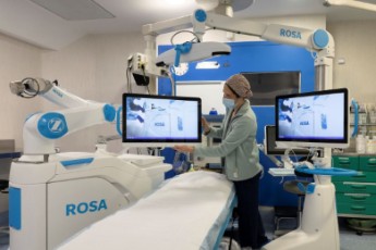 Robot ROSA