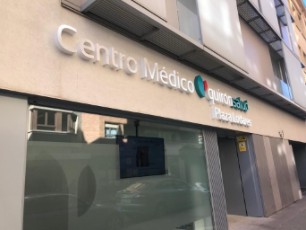 Fachada Centro Medico Plaza Lodares