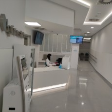 Recepcion Quironsalud Plaza Lodares